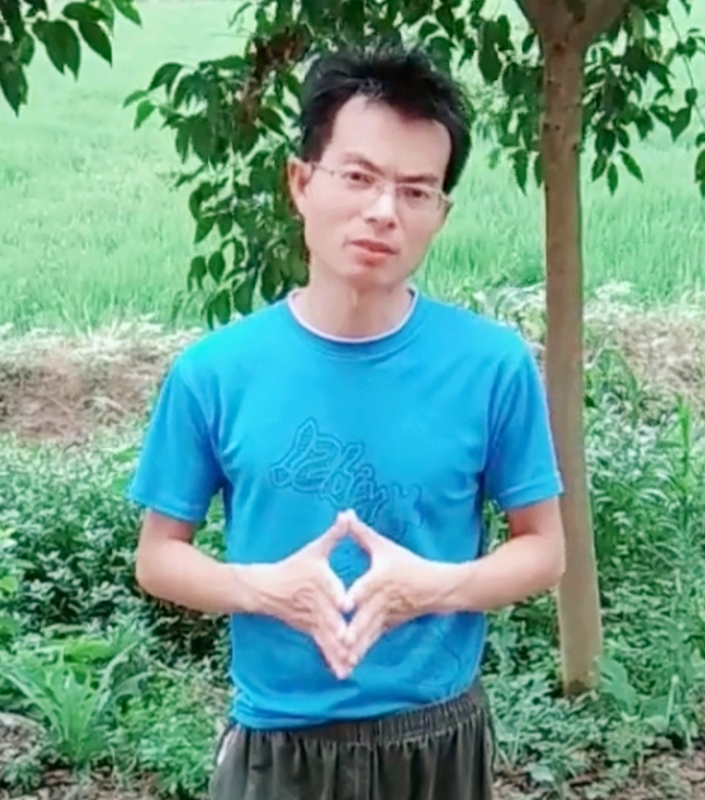 吴先生的第一张照片--天门交友中心