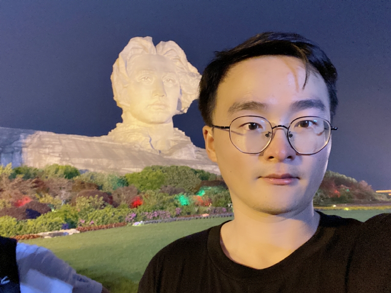 驻足的第一张照片--天门交友中心